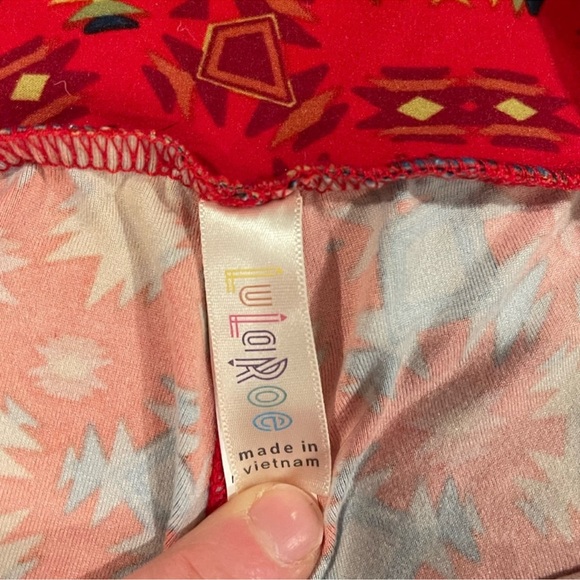 LuLaRoe black leggings (set of 2) - Picture 4 of 4